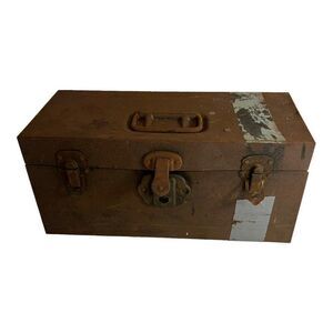 Vintage Kennedy Kits Metal Tool Box or Tackle Box With Handle Made In USA Rusted